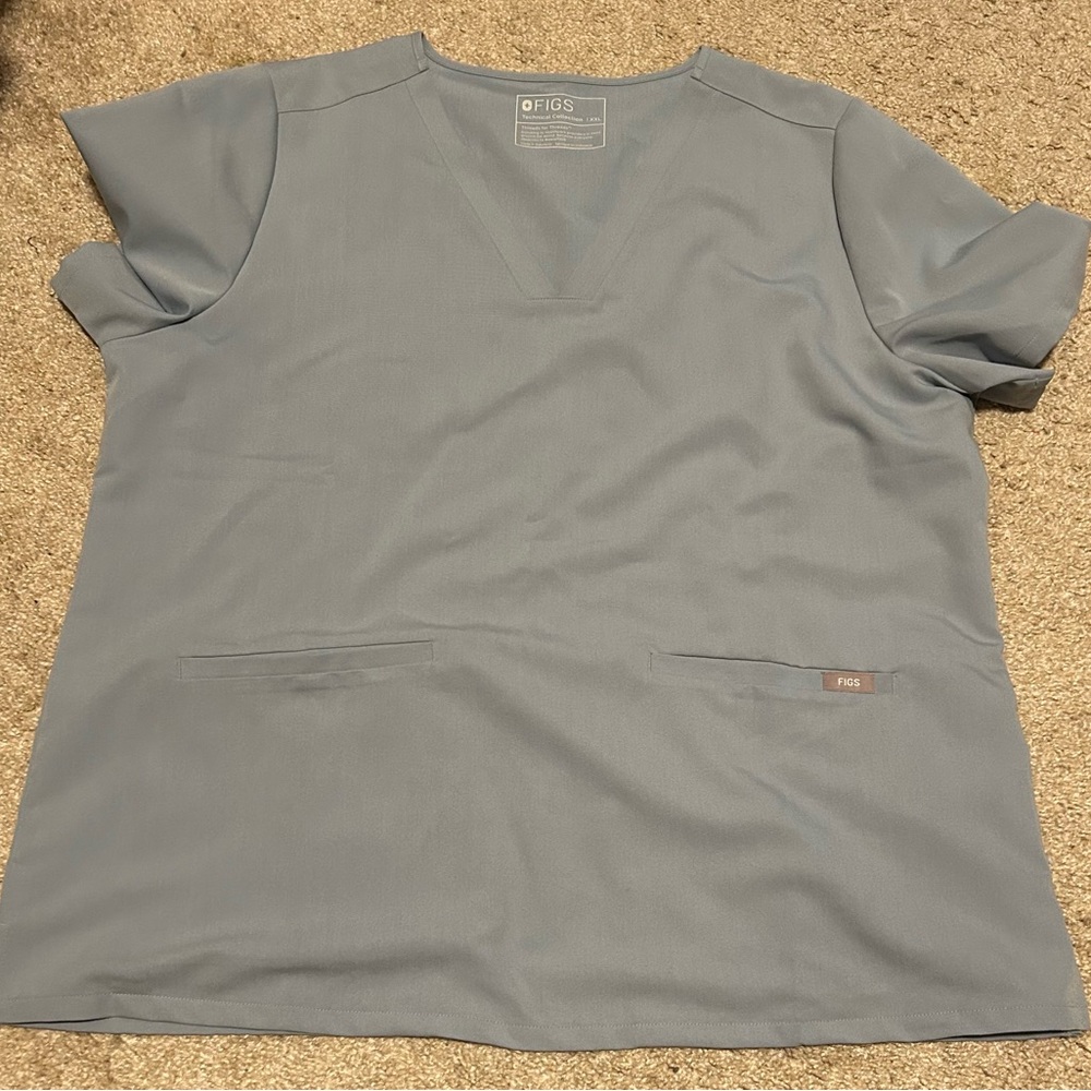 Figs Casma Top